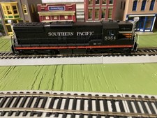 Walthers 920-41622 HO Southern Pacific EMD SD9 Diesel DC/DCC som luz MARS comprar usado  Enviando para Brazil