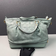 Louis vuitton handbag for sale  Walnut