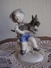 Porzellanfigur junge trägt gebraucht kaufen  Hannover