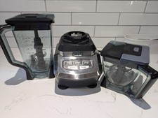 Sistema de cozinha Ninja 1200 Watts BL700. Jarro base, 72 oz e jarro de 40 oz. comprar usado  Enviando para Brazil
