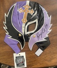 Authentic rey mysterio d'occasion  Expédié en Belgium