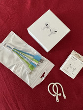Airpods pro 2 d'occasion  Viarmes