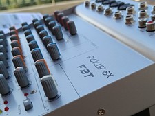 mixer digitale broadcast usato mixer digitale broadcast usato  Palo del Colle