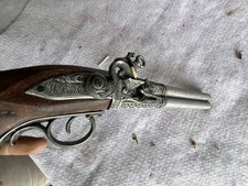 Replica pistola decorativa usato  Spedire a Italy