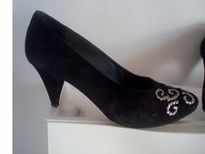 Escarpin cuir noir d'occasion  Villeneuve-Loubet