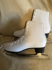 Patins bonecos femininos DBX Classic White Ice Skates tamanho 8 tamanho EUA 9,5 EUR-40, usado comprar usado  Enviando para Brazil