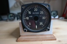 Flugzeug cockpit instrumente gebraucht kaufen  Kirchzarten