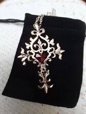 Collier grande croix d'occasion  Mulhouse-