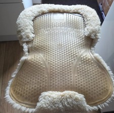 Sattelpad gel lammfell gebraucht kaufen  Eggebek