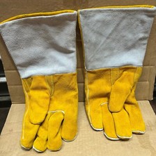 Welding gloves heat for sale  WALTHAM CROSS