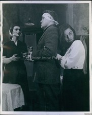 1950 Minneapolis Cornell Macneil Patricia Neway Gloria Lane The Consu Photo 8X10 comprar usado 1950 Minneapolis Cornell Macneil Patricia Neway Gloria Lane The Consu Photo 8X10 comprar usado  Enviando para Brazil