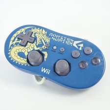 Controle Nintendo oficial Wii clássico Monster Hunter G edição limitada 0743 comprar usado Controle Nintendo oficial Wii clássico Monster Hunter G edição limitada 0743 comprar usado  Enviando para Brazil