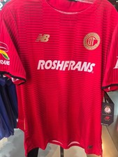 New balance toluca d'occasion  Expédié en Belgium