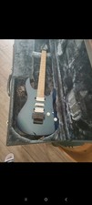 Chitarra elettrica mai usato  Bari