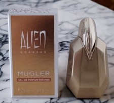 Alien goddess mugler usato  Roma