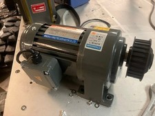 Usado, Motor de engrenagem trifásico 0.2KW 220V 1400 rpm com redutor de engrenagem proporção 1.4 Wenzhou comprar usado  Enviando para Brazil