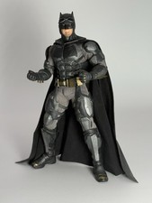 Batman tactical suit usato  Salsomaggiore Terme