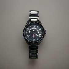 Relógio masculino Tommy Hilfiger prata e rosto preto - SS - Resistente à água - 179136, usado comprar usado  Enviando para Brazil