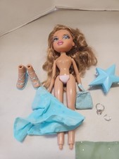 2001 2005 bratz for sale  Medford