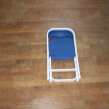 Cadeira dobrável infantil Flash Furniture plástico azul, usado comprar usado  Enviando para Brazil