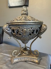 decoration urn heavy for sale decoration urn heavy for sale  Georgetown