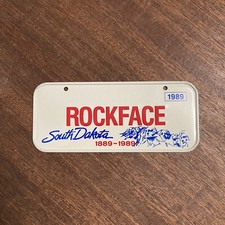 Placa de licença lembrança mini bicicleta metal vintage Dakota Rock Face 4,75x2 polegadas comprar usado  Enviando para Brazil