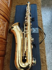 Usado, Novo Saxofone Tenor YTS-62 Dourado em Bb Plano Grau Profissional Tocando Sax comprar usado  Enviando para Brazil