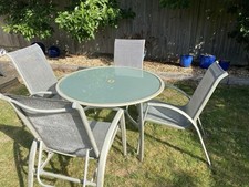 Garden table chairs for sale  HOOK