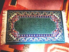 Throw rug nice for sale  Marshalltown