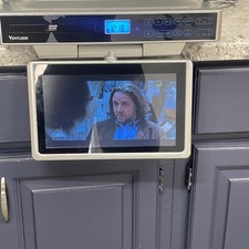 Venturer television lcd for sale  Castalia