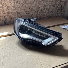 Oryginalny reflektor przedni Audi A3 8V0941006E LED prawy reflektor reflektor reflektor, używany na sprzedaż  Wysyłka do Poland