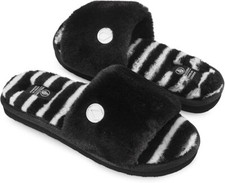 Volcom girl lived for sale  Rockport
