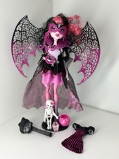 Draculaura édition limitée d'occasion  Mions