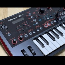 Roland synthétiseur clavier d'occasion Roland synthétiseur clavier d'occasion  Expédié en France