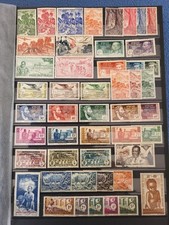 Classeur 1600 timbres d'occasion  Argenteuil