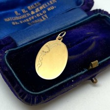 9ct gold oval d'occasion  Expédié en Belgium