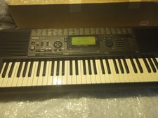 Teclado Yamaha PSR-520 61 teclas testadas liga funciona ótimo $150 frete grátis comprar usado  Enviando para Brazil