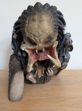 Predator vinyl bust for sale  CHESSINGTON
