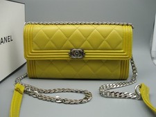 Carteira Vintage Chanel Amarela Couro de Cordeiro Longa para Menino comprar usado  Enviando para Brazil