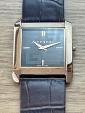 Montre givenchy 5200j d'occasion Montre givenchy 5200j d'occasion  Montpellier-