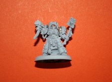 Space marine rdenspriester gebraucht kaufen  Leingarten