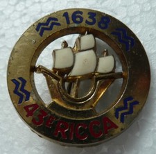 Metallic badge maid d'occasion  Expédié en Belgium