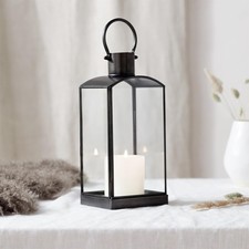 White company contemporary for sale  COLCHESTER