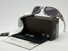 Occhiale sole oakley usato  Italia