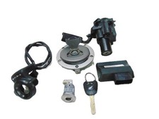 Kit serratura set usato  Italia