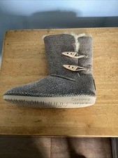 Bear paw women for sale  DONCASTER