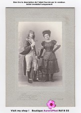 Jeune couple costumé d'occasion  Chaumont