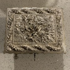 Vecchia cassetta portagioie usato Vecchia cassetta portagioie usato  Trecate