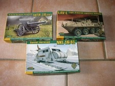 Lot maquettes militaires d'occasion  Cosne-Cours-sur-Loire