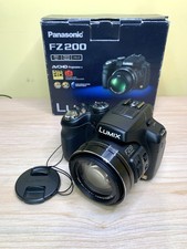 Fotocamera bridge panasonic usato  Polistena